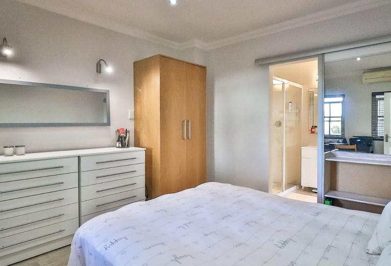 5 Bedroom Property for Sale in Stellenbosch Central Western Cape
